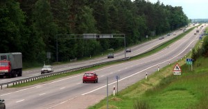 Vilniaus-Kauno-Klaipëdos greitkelis. Autostrada Automagistralë Automobiliai Nr.3219